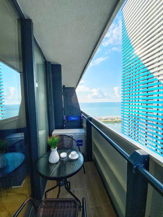 Apartments Batumi Studio V ภายนอก รูปภาพ
