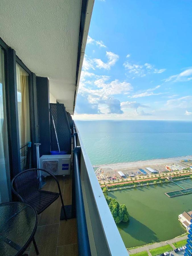 Apartments Batumi Studio V ภายนอก รูปภาพ