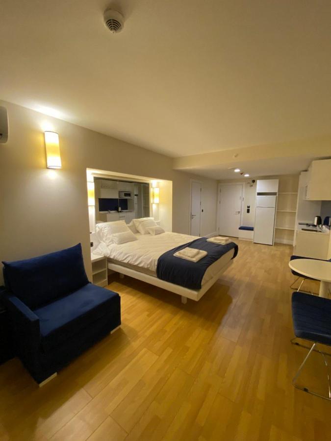 Apartments Batumi Studio V ภายนอก รูปภาพ