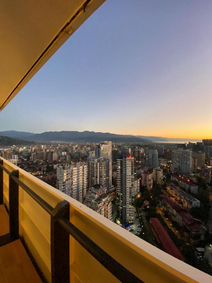 Apartments Batumi Studio V ภายนอก รูปภาพ