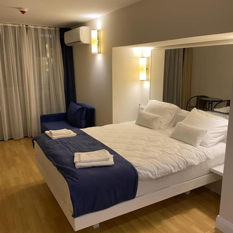 Apartments Batumi Studio V ภายนอก รูปภาพ
