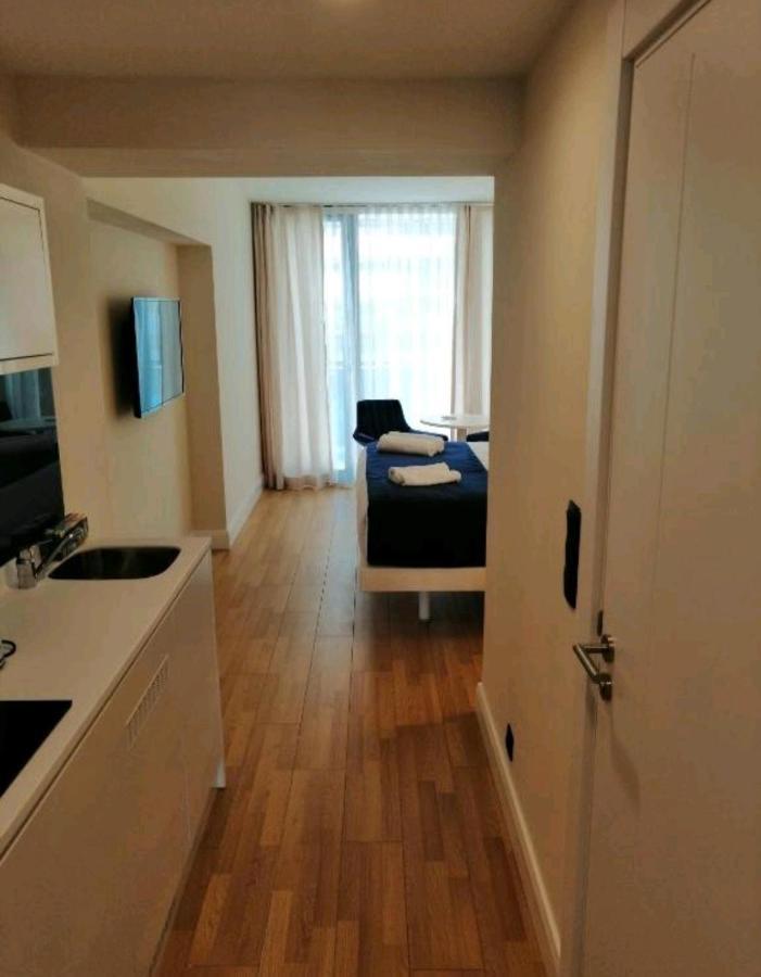 Apartments Batumi Studio V ภายนอก รูปภาพ
