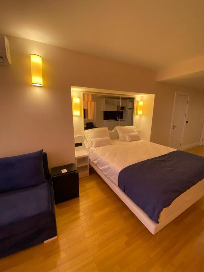 Apartments Batumi Studio V ภายนอก รูปภาพ